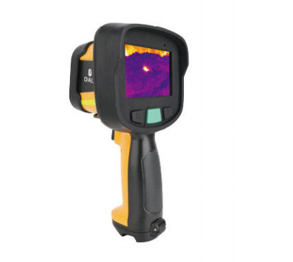 FW-5 Fire Fighting Infrared Thermal Imager with 384x288 Pixel Uncooled Detector Complies with GA/T635-2006 Standard and 4.3-Inch Large LCD Screen