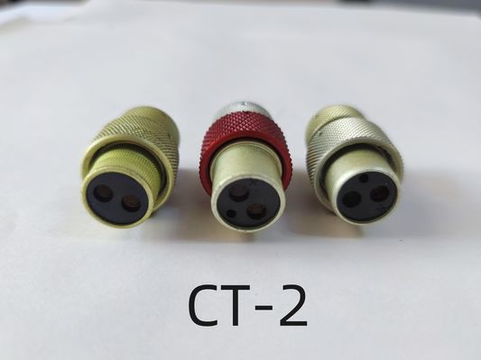 航空用部品 CT-2 ナンチャンCJ-6で使われた2穴プラグ